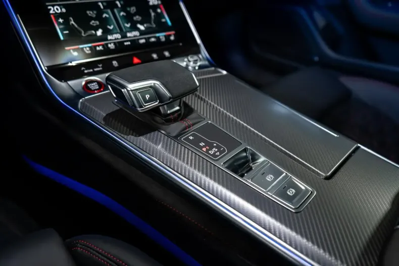 Audi RS6 din 2023 cu 1.607 km - oferta AUD117967 - foto 29