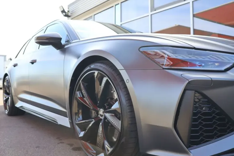 Audi RS6 din 2023 cu 12.077 km - oferta AUD117969 - foto 4