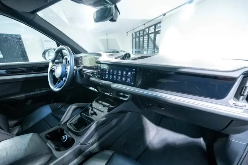 Porsche Cayenne din 2024 cu 20.459 km - oferta POR117975 - foto 8