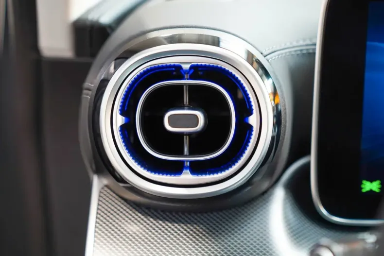 Mercedes-Benz C 400 din 2022 cu 17.058 km - oferta MER117980 - foto 15