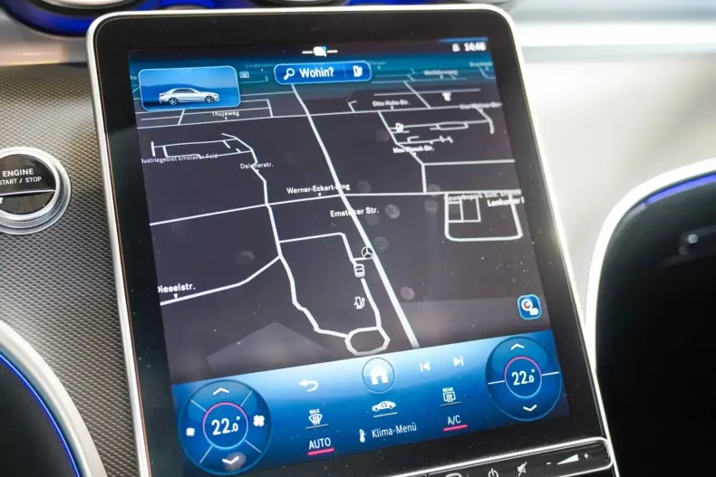 Mercedes-Benz C 400 din 2022 cu 17.058 km - oferta MER117980 - foto 19