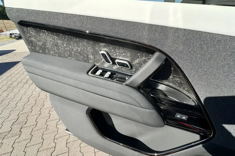 Land Rover Range Rover Sport din 2022 cu 8.590 km - oferta LAN117985 - foto 8