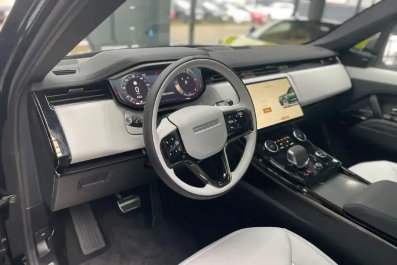 Land Rover Range Rover Sport din 2022 cu 13.000 km - oferta LAN117986 - foto 10