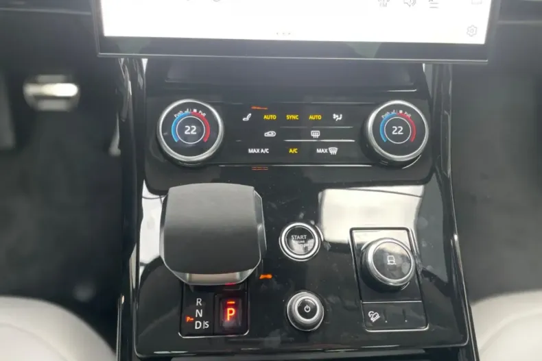 Land Rover Range Rover Sport din 2022 cu 13.000 km - oferta LAN117986 - foto 13