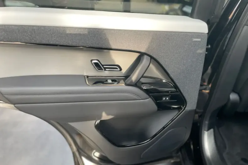 Land Rover Range Rover Sport din 2022 cu 13.000 km - oferta LAN117986 - foto 21