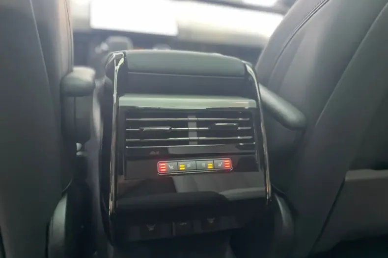 Land Rover Range Rover Sport din 2022 cu 13.000 km - oferta LAN117986 - foto 23