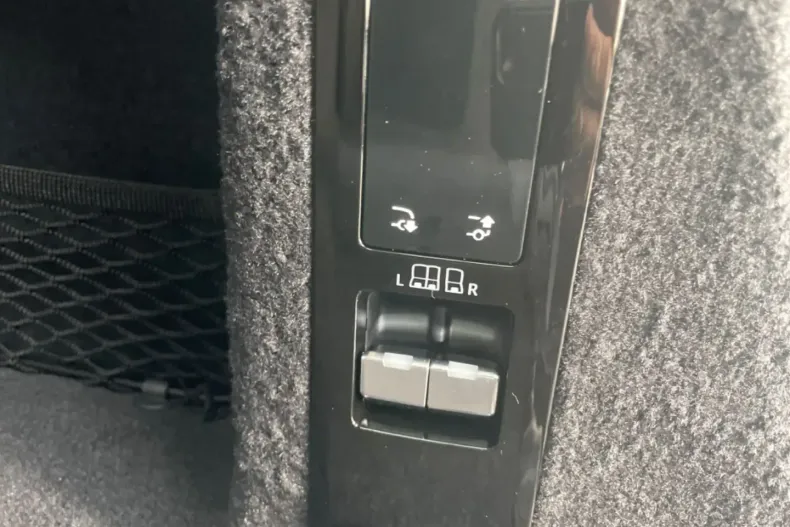 Land Rover Range Rover Sport din 2022 cu 13.000 km - oferta LAN117986 - foto 25