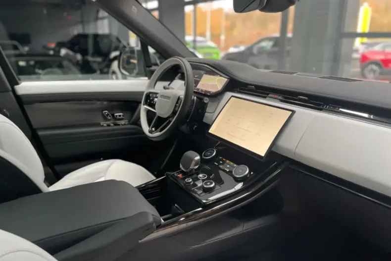 Land Rover Range Rover Sport din 2022 cu 13.000 km - oferta LAN117986 - foto 29