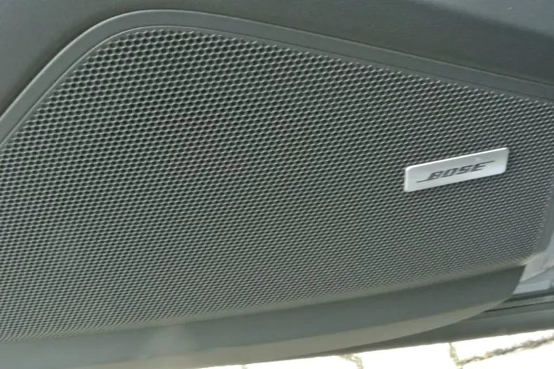 Porsche Cayenne din 2025 cu 6.999 km - oferta POR117988 - foto 8