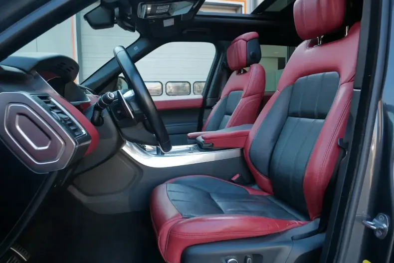 Land Rover Range Rover Sport din 2021 cu 65.000 km - oferta LAN117995 - foto 1