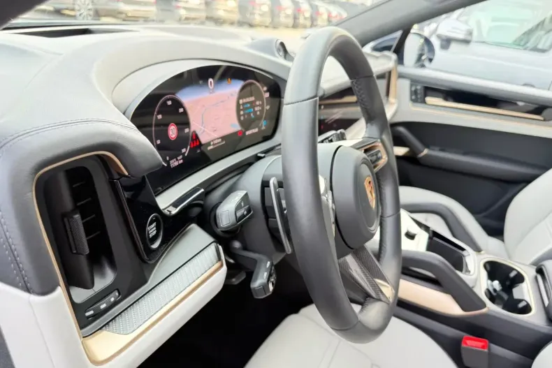 Porsche Cayenne din 2024 cu 11.151 km - oferta POR117997 - foto 7