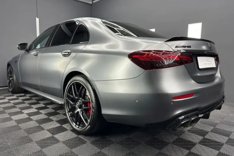 Mercedes-Benz E 63 AMG din 2021 cu 82.000 km - oferta MER118000 - foto 4