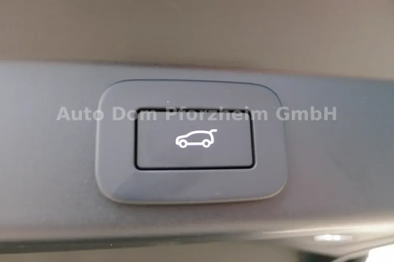 Land Rover Range Rover Sport din 2023 cu 2.500 km - oferta LAN118001 - foto 13