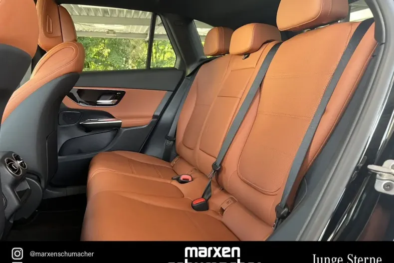 Mercedes-Benz GLC 300 din 2024 cu 12.400 km - oferta MER118002 - foto 11