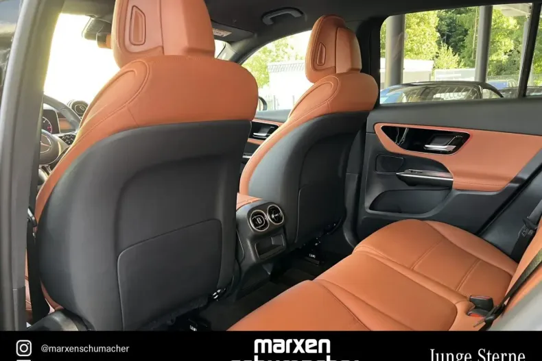 Mercedes-Benz GLC 300 din 2024 cu 12.400 km - oferta MER118002 - foto 12