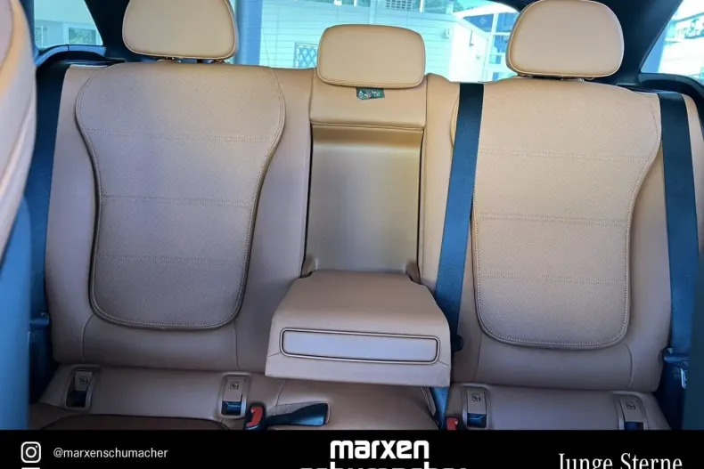 Mercedes-Benz GLC 300 din 2024 cu 12.400 km - oferta MER118002 - foto 22