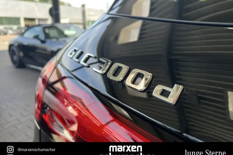 Mercedes-Benz GLC 300 din 2024 cu 12.400 km - oferta MER118002 - foto 37