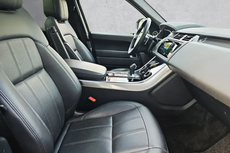 Land Rover Range Rover Sport din 2022 cu 40.450 km - oferta LAN118009 - foto 4