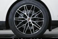 Porsche Cayenne din 2024 cu 27.022 km - oferta POR118010 - foto 12