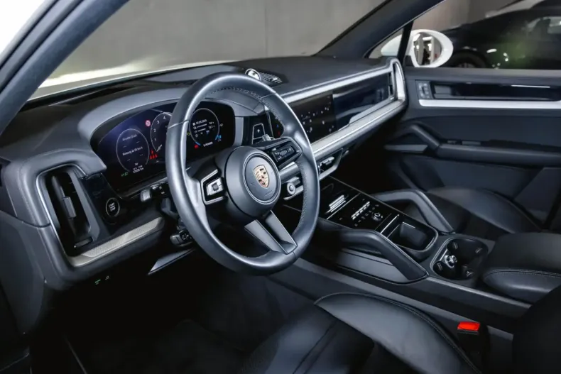 Porsche Cayenne din 2024 cu 27.022 km - oferta POR118010 - foto 15