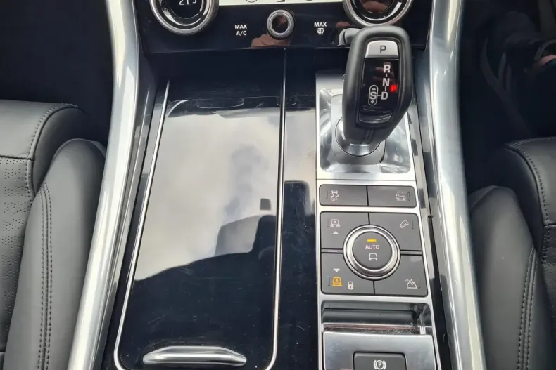 Land Rover Range Rover Sport din 2021 cu 47.282 km - oferta LAN118015 - foto 28