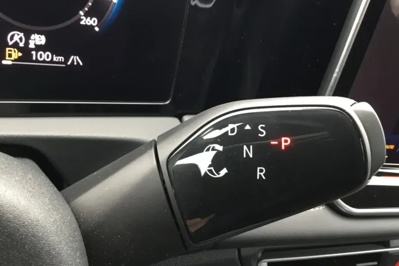 Volkswagen Tiguan din 2024 cu 9.990 km - oferta VOL118022 - foto 33