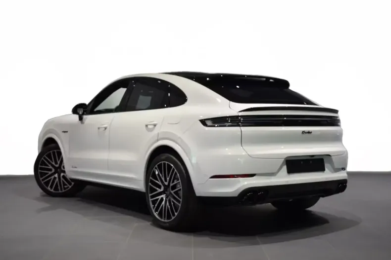 Porsche Cayenne din 2025 cu 20 km - oferta POR118023 - foto 3