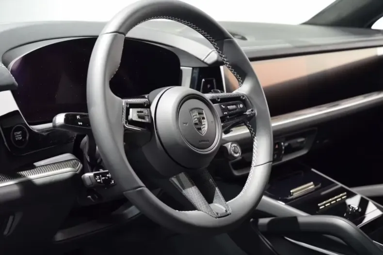 Porsche Cayenne din 2025 cu 20 km - oferta POR118023 - foto 6