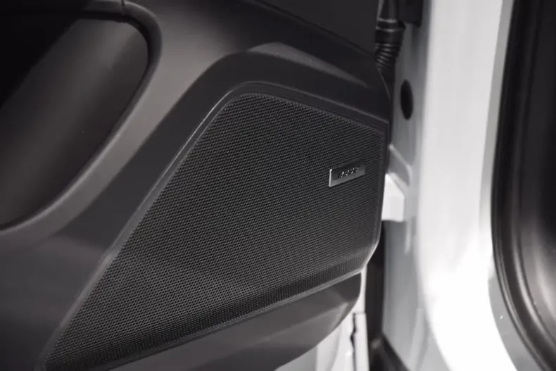 Porsche Cayenne din 2025 cu 20 km - oferta POR118023 - foto 11