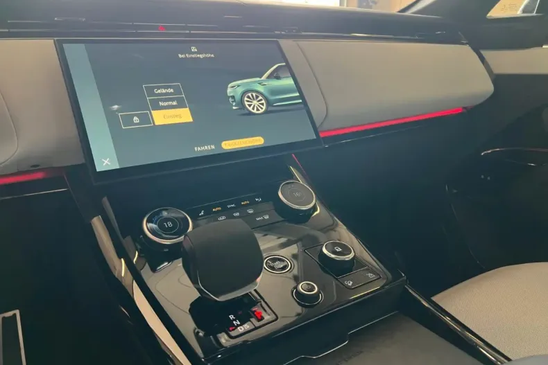 Land Rover Range Rover Sport din 2022 cu 55.000 km - oferta LAN118026 - foto 13