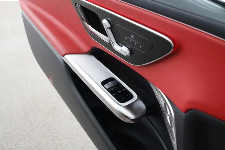 Mercedes-Benz CLE 220 din 2024 cu 28.200 km - oferta MER118029 - foto 16