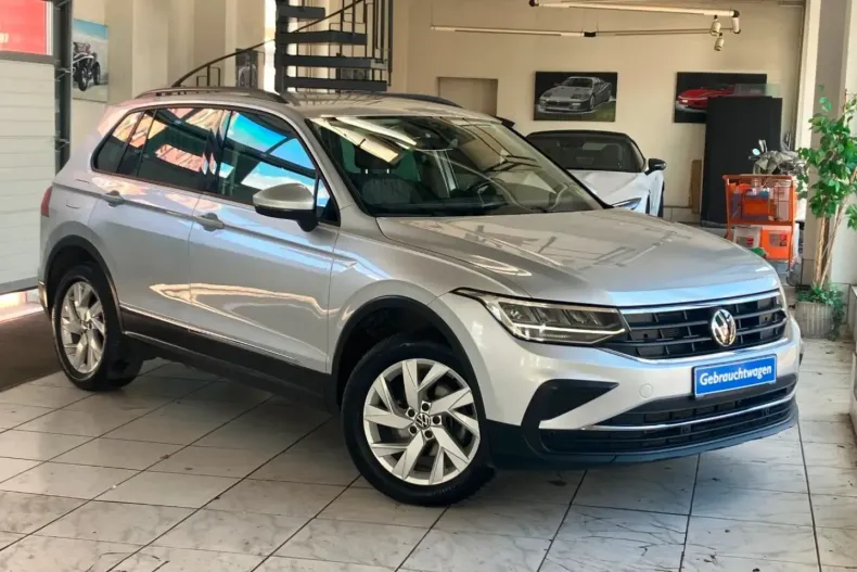 Volkswagen Tiguan din 2023 cu 25.800 km - oferta VOL118033 - foto 1