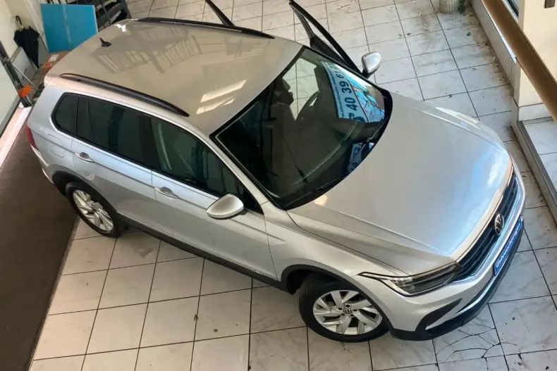 Volkswagen Tiguan din 2023 cu 25.800 km - oferta VOL118033 - foto 5