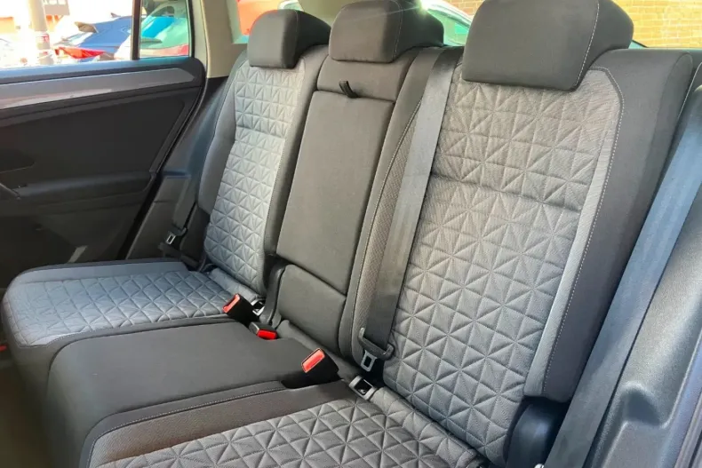 Volkswagen Tiguan din 2023 cu 25.800 km - oferta VOL118033 - foto 9