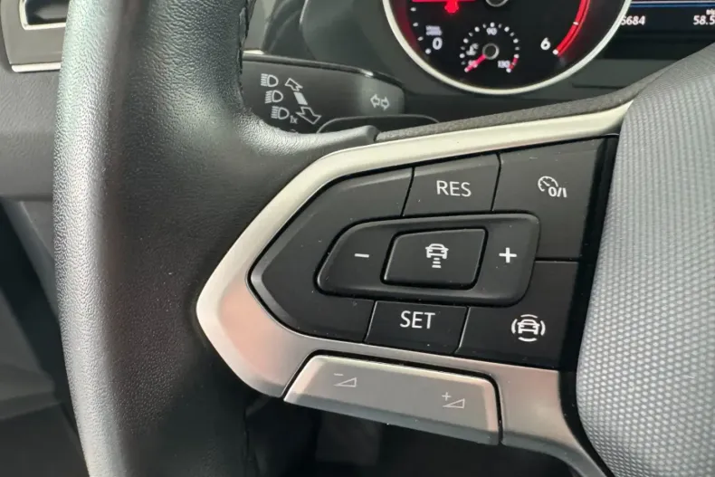 Volkswagen Tiguan din 2023 cu 25.960 km - oferta VOL118034 - foto 11