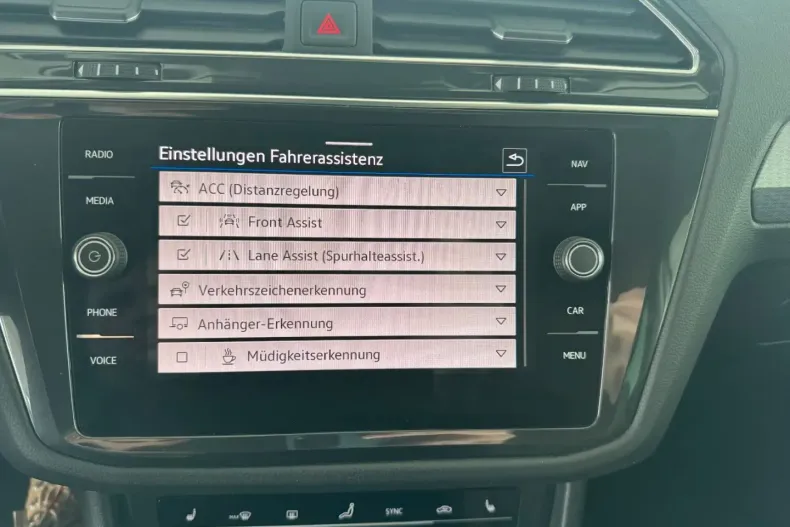 Volkswagen Tiguan din 2023 cu 25.960 km - oferta VOL118034 - foto 13