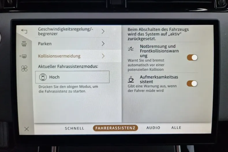 Land Rover Range Rover Evoque din 2024 cu 3.500 km - oferta LAN118042 - foto 30