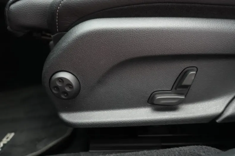 Mercedes-Benz CLS 400 din 2020 cu 93.000 km - oferta MER118044 - foto 16