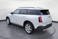 MINI Cooper C Countryman din 2024 cu 25.300 km - oferta MIN118046 - foto 3