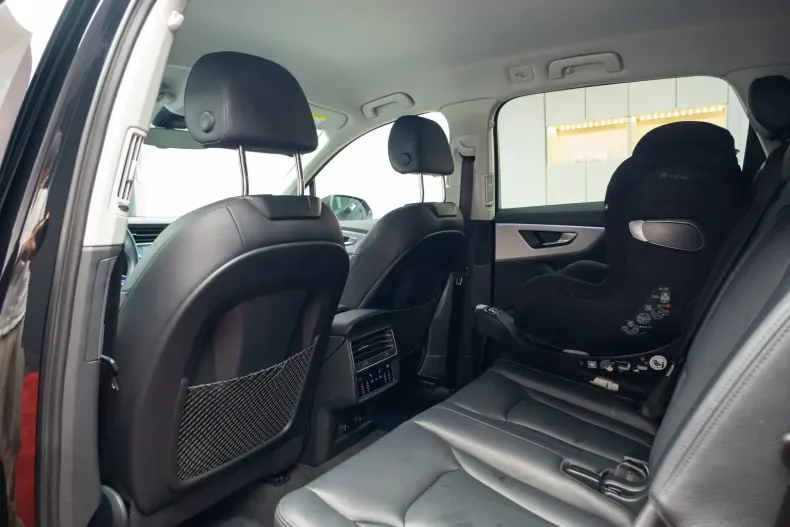 Audi Q7 din 2023 cu 30.103 km - oferta AUD118047 - foto 27