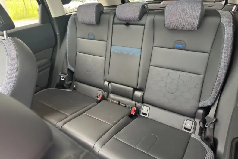 MINI Cooper Countryman din 2024 cu 25.400 km - oferta MIN118048 - foto 9