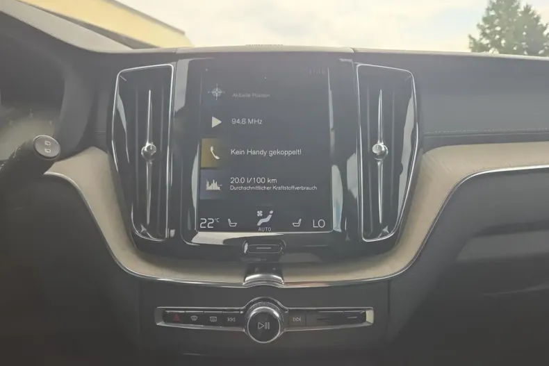 Volvo XC60 din 2020 cu 94.526 km - oferta VOL118050 - foto 12