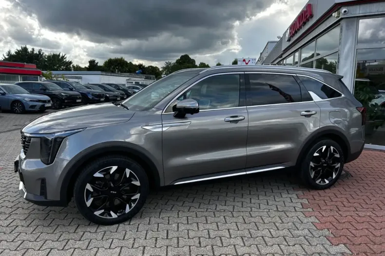 Kia Sorento din 2024 cu 28.500 km - oferta KIA118054 - foto 1