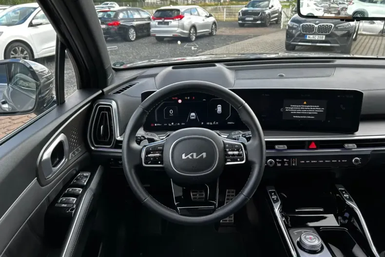 Kia Sorento din 2024 cu 28.500 km - oferta KIA118054 - foto 7