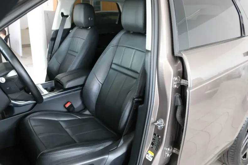 Land Rover Range Rover Evoque din 2020 cu 63.900 km - oferta LAN118057 - foto 16