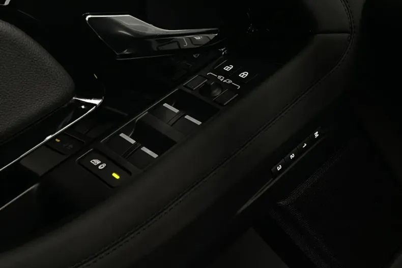 Land Rover Range Rover Evoque din 2022 cu 56.403 km - oferta LAN118060 - foto 16