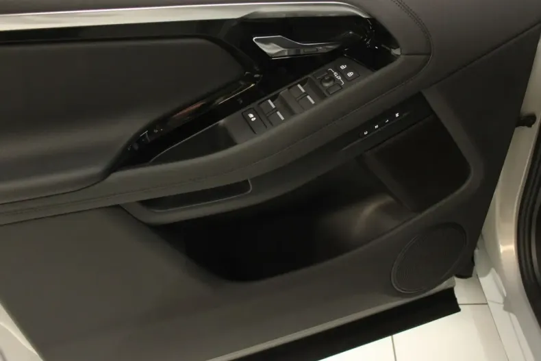 Land Rover Range Rover Evoque din 2023 cu 15.590 km - oferta LAN118066 - foto 11