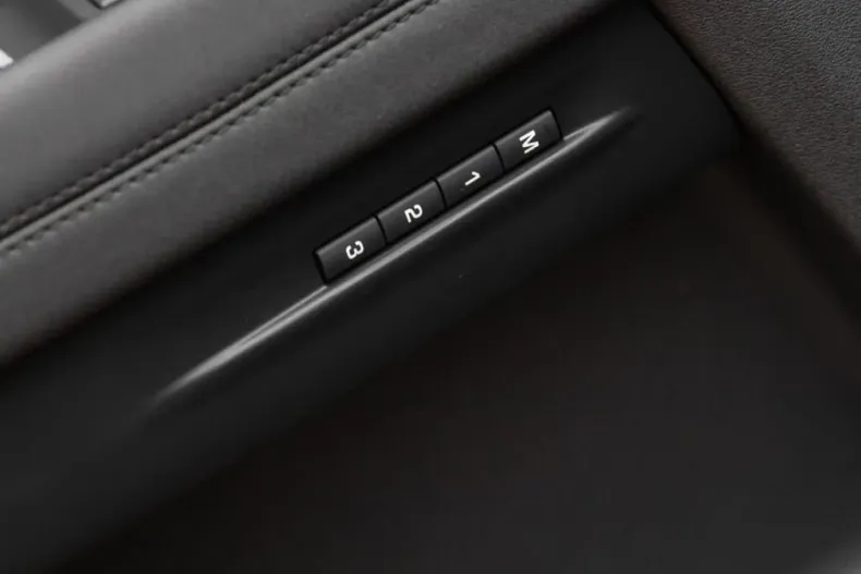 Land Rover Range Rover Evoque din 2023 cu 20.034 km - oferta LAN118071 - foto 20