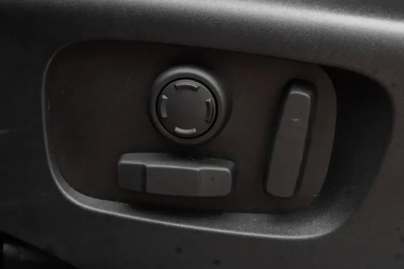 Land Rover Range Rover Evoque din 2023 cu 20.034 km - oferta LAN118071 - foto 21