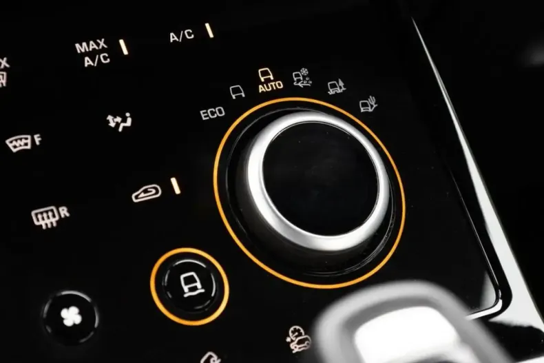 Land Rover Range Rover Evoque din 2023 cu 20.034 km - oferta LAN118071 - foto 23